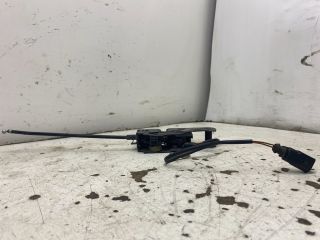 bontott SKODA OCTAVIA II Motorháztető Zárszerkezet