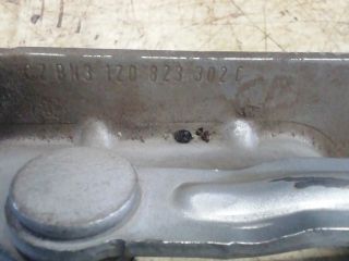 bontott SKODA OCTAVIA II Motorháztető Zsanér Pár