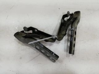 bontott SKODA OCTAVIA II Motorháztető Zsanér Pár