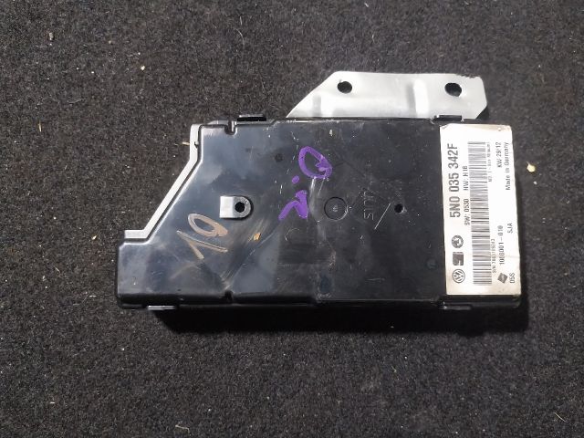 bontott SKODA OCTAVIA II Multimédia Vezérlő