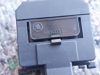 bontott SKODA OCTAVIA II Műszerfal Fényerő Szabályzó