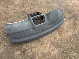 bontott SKODA OCTAVIA II Műszerfal Héj