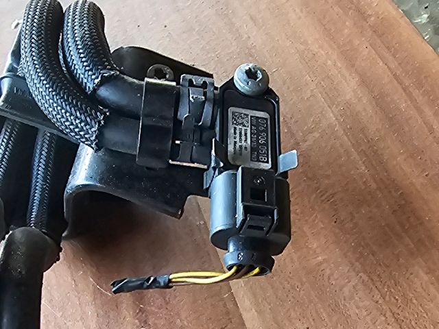 bontott SKODA OCTAVIA II Nyomástartó Szelep