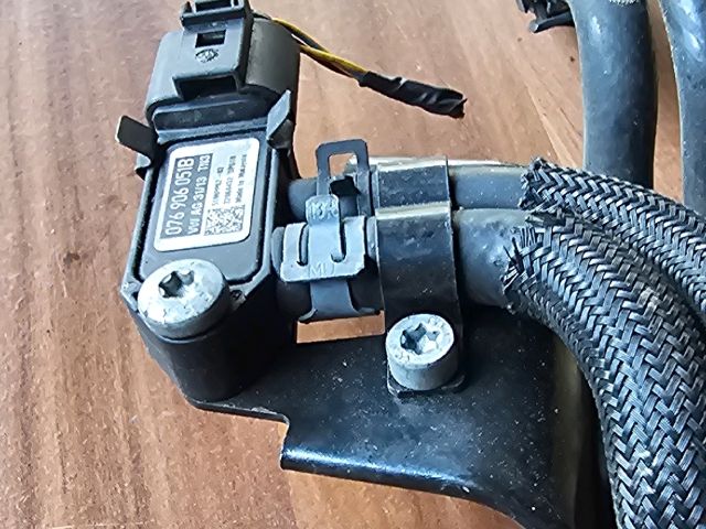 bontott SKODA OCTAVIA II Nyomástartó Szelep