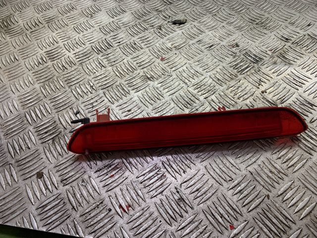 bontott SKODA OCTAVIA II Pótféklámpa