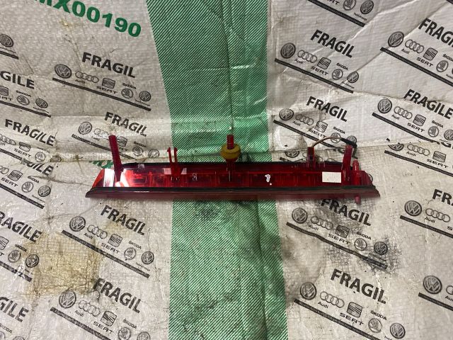 bontott SKODA OCTAVIA II Pótféklámpa