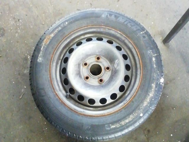 bontott SKODA OCTAVIA II Pótkerék