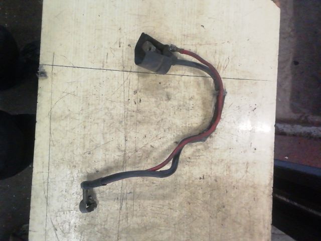 bontott SKODA OCTAVIA II Pozitív Kábel