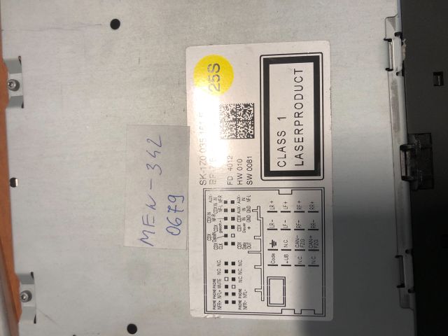 bontott SKODA OCTAVIA II Rádió / CD Kapcsoló