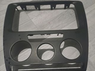 bontott SKODA OCTAVIA II Rádió / CD Keret
