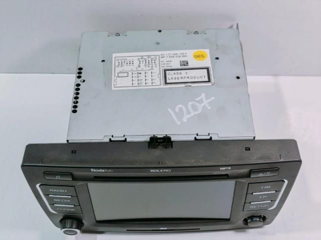 bontott SKODA OCTAVIA II Rádió / CD