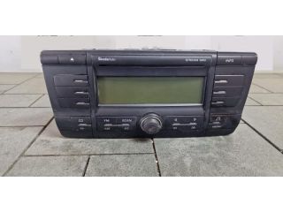 bontott SKODA OCTAVIA II Rádió / CD