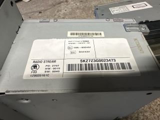 bontott SKODA OCTAVIA II Rádió / CD