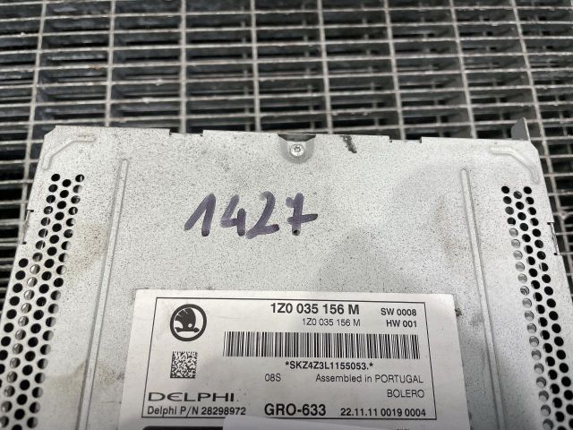 bontott SKODA OCTAVIA II Rádió / CD