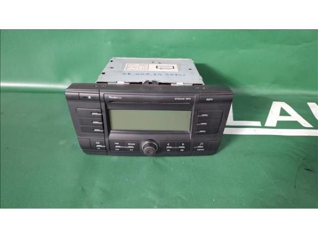 bontott SKODA OCTAVIA II Rádió / CD