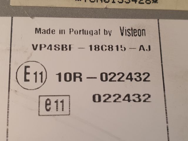 bontott SKODA OCTAVIA II Rádió / CD