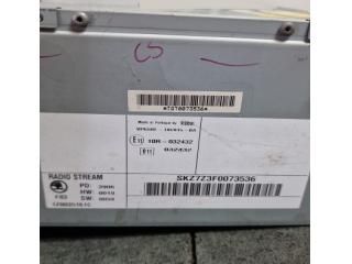 bontott SKODA OCTAVIA II Rádió / CD