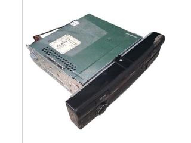 bontott SKODA OCTAVIA II Rádió / CD