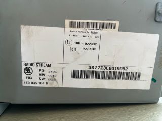 bontott SKODA OCTAVIA II Rádió / CD