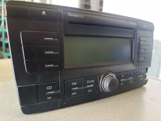 bontott SKODA OCTAVIA II Rádió / CD