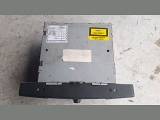 bontott SKODA OCTAVIA II Rádió / CD