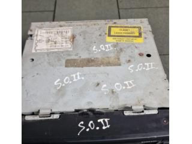 bontott SKODA OCTAVIA II Rádió / CD