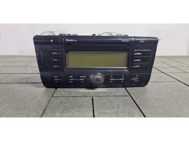 bontott SKODA OCTAVIA II Rádió / CD