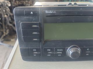 bontott SKODA OCTAVIA II Rádió / CD