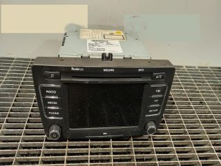 bontott SKODA OCTAVIA II Rádió / CD