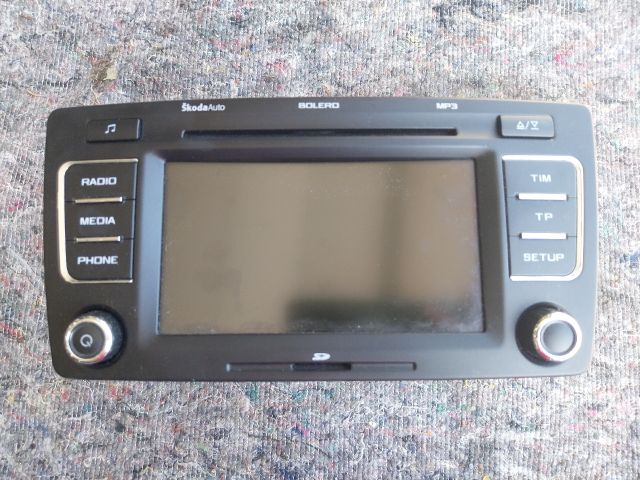 bontott SKODA OCTAVIA II Rádió / CD