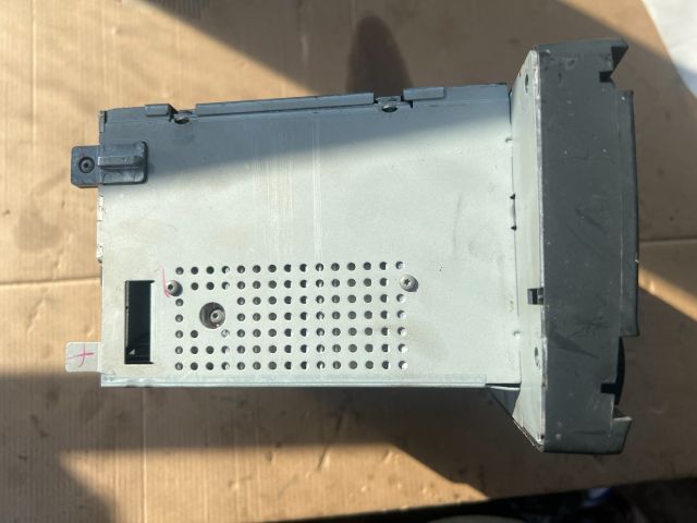 bontott SKODA OCTAVIA II Rádió / CD