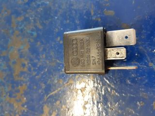 bontott SKODA OCTAVIA II Relé