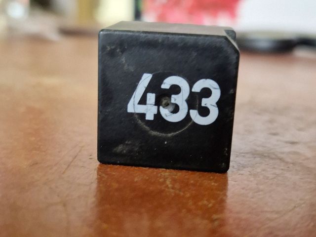 bontott SKODA OCTAVIA II Relé