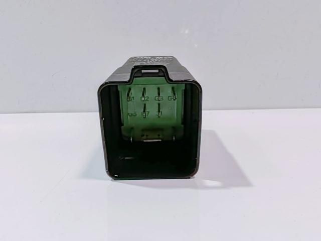 bontott SKODA OCTAVIA II Relé