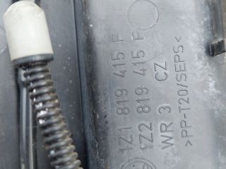 bontott SKODA OCTAVIA II Szélvédő Takaró