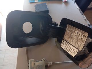 bontott SKODA OCTAVIA II Tankajtó