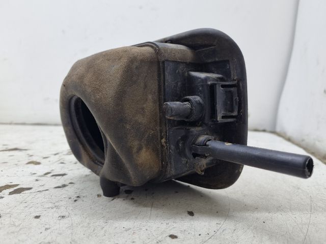 bontott SKODA OCTAVIA II Tankajtó