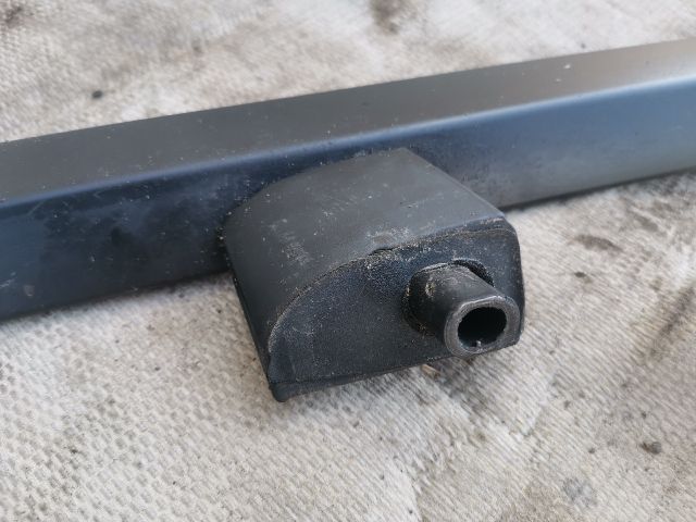 bontott SKODA OCTAVIA II Tetősín Pár