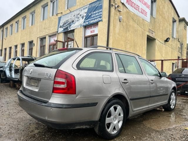 bontott SKODA OCTAVIA II Tolatóradar Elektronika