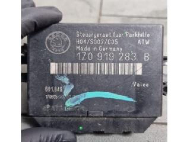 bontott SKODA OCTAVIA II Tolatóradar Elektronika