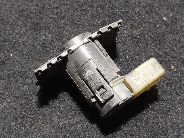 bontott SKODA OCTAVIA II Tolatóradar Fej