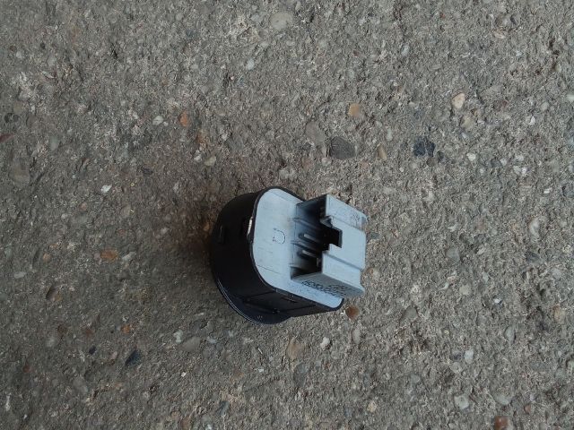 bontott SKODA OCTAVIA II Tükör Kapcsoló
