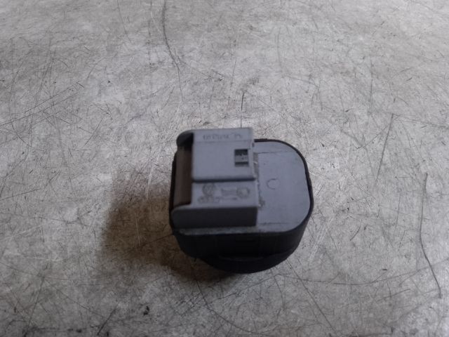 bontott SKODA OCTAVIA II Tükör Kapcsoló