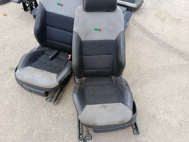 bontott SKODA OCTAVIA II Ülés és Ajtókárpit Szett