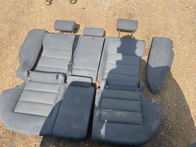 bontott SKODA OCTAVIA II Ülés Szett