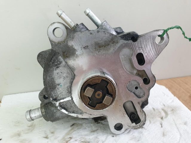 bontott SKODA OCTAVIA II Vákumpumpa