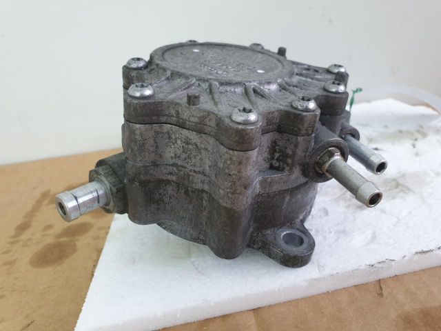 bontott SKODA OCTAVIA II Vákumpumpa