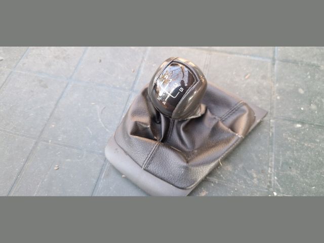 bontott SKODA OCTAVIA II Váltógomb