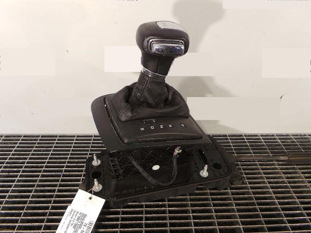 bontott SKODA OCTAVIA II Váltógomb