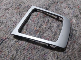 bontott SKODA OCTAVIA II Váltószoknya Rögzítő Keret